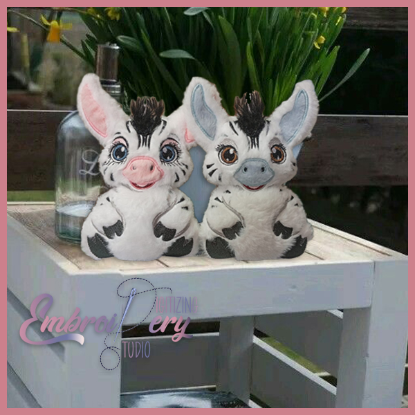 EDS1145 Display ITH His & Hers Cuddle Zebra - Image 1