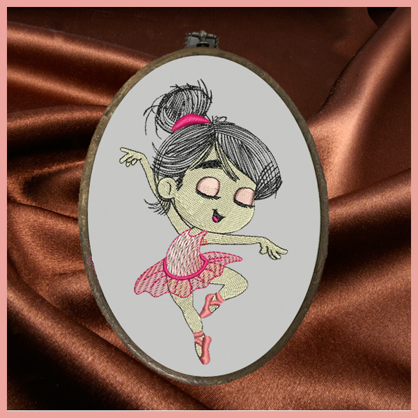 EDS476 Display Ballerina - Image 1